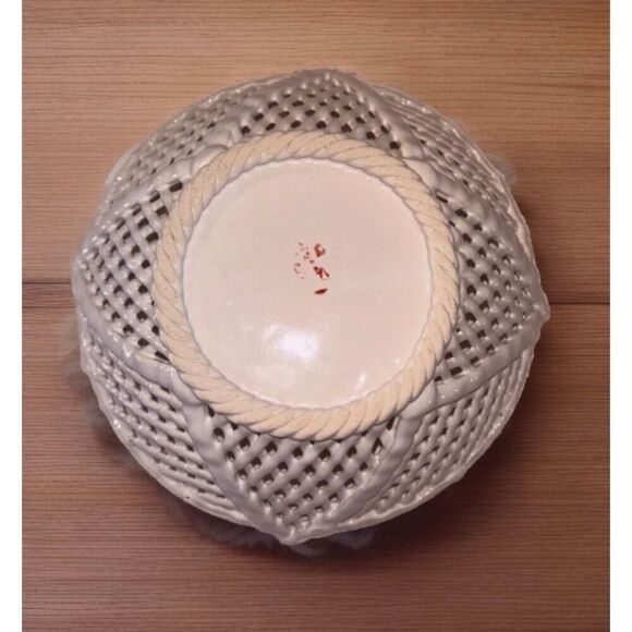 White Round Woven Latticed Ceramic Basket  Bowl Open Weave Set Of 2 - Picture 5 of 8